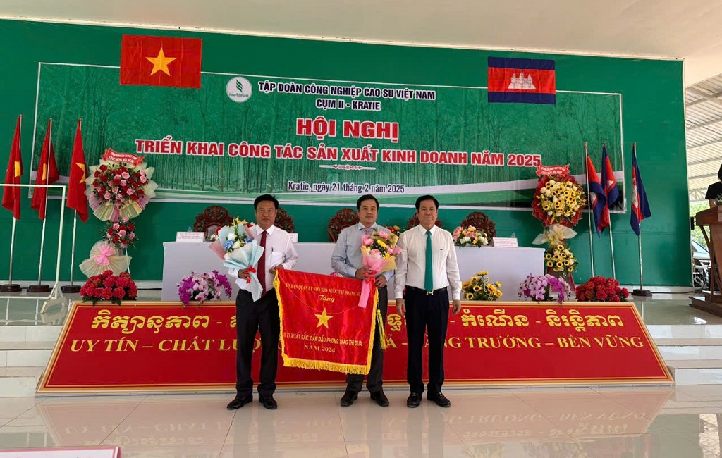 Lợi nhuận các công ty cao su Cụm II Campuchia vượt 133,33% kế hoạch